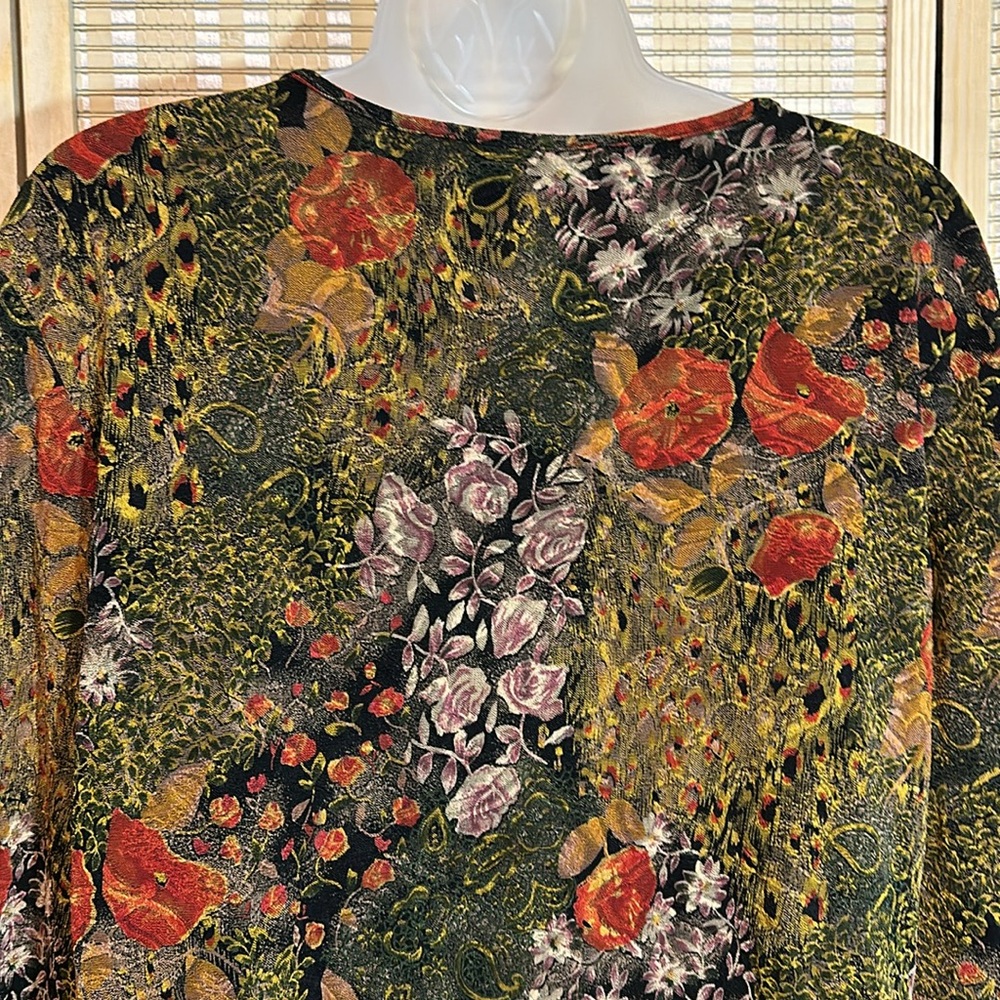 Chico's Design Black Gold Stretch Long Sleeve Top Busy Floral Pattern 2 Medium - Picture 12 of 16